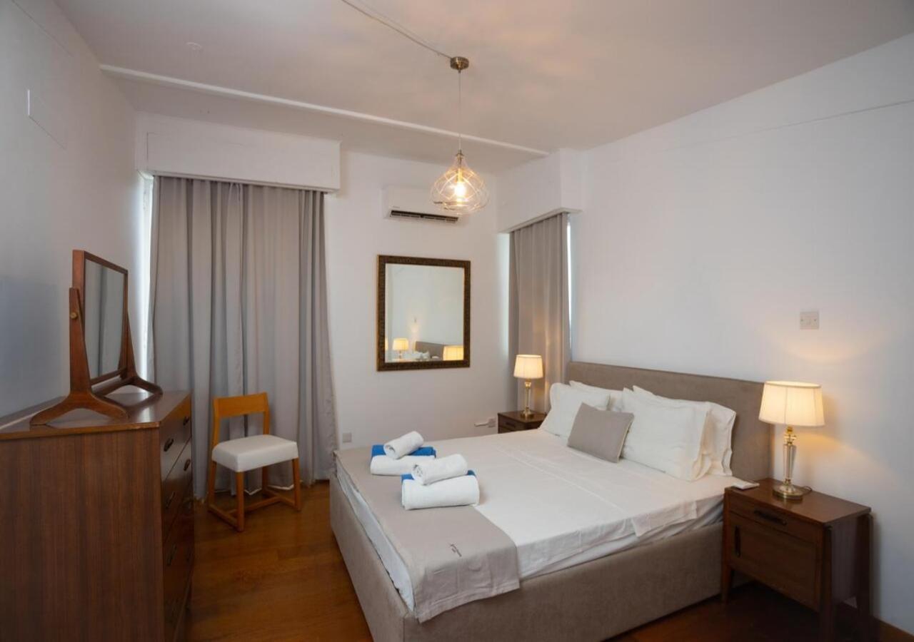 1-80 Collection Penthouse By Trulycyprus Apartment Limassol Bagian luar foto